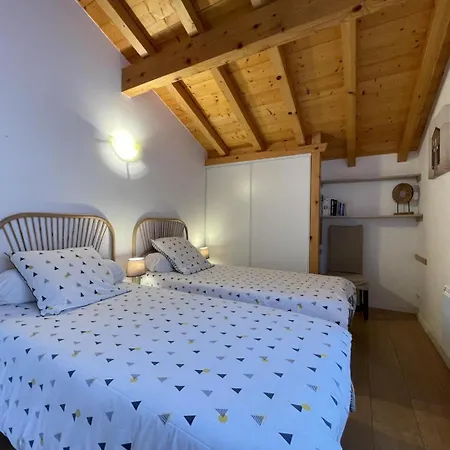 Aire-leku * Saint-Pée-sur-Nivelle